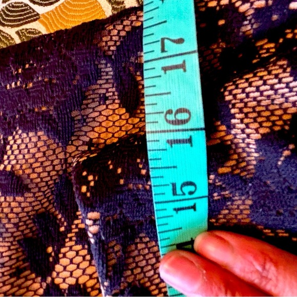 Vero Moda Lace Skirt 34 - Picture 5 of 6